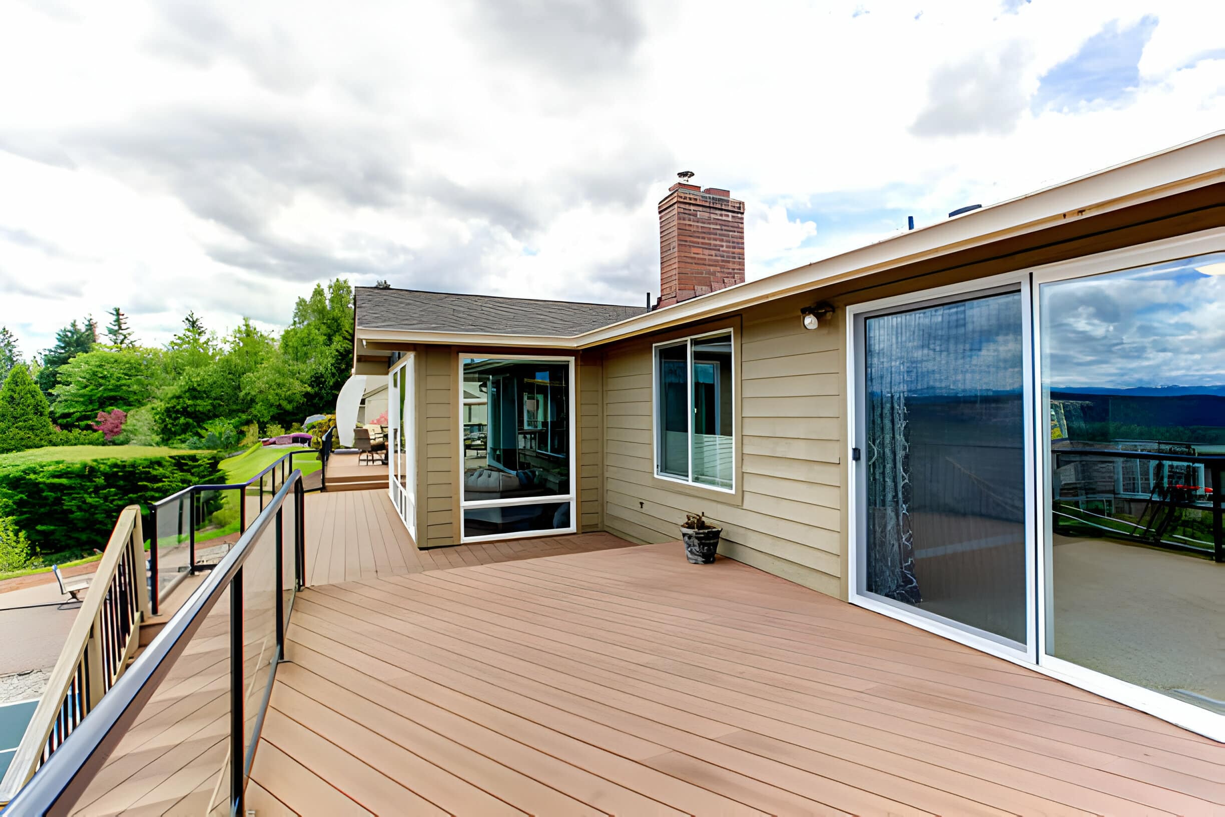 PVC/Vinyl Decks